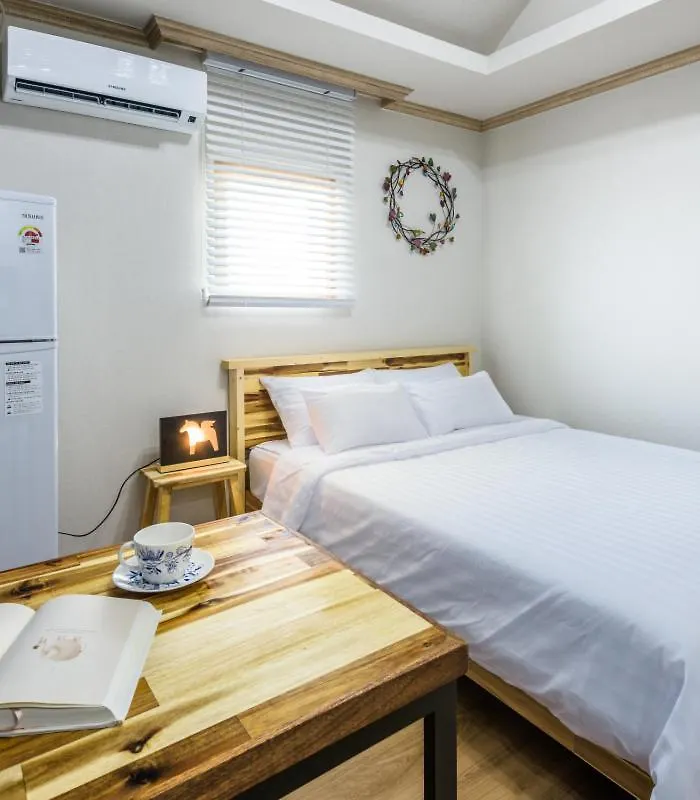 Romance Jeju Pension