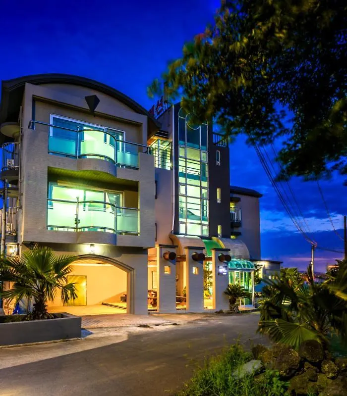 Romance Jeju Pension Holiday home